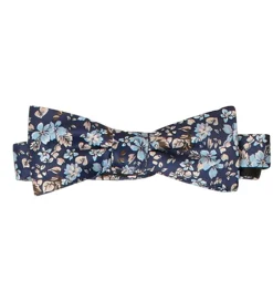 Slips Og Butterfly|Konfirmationstøj|Grunt Butterfly m. Lommetørklæde - Our Flower - Navy Flower