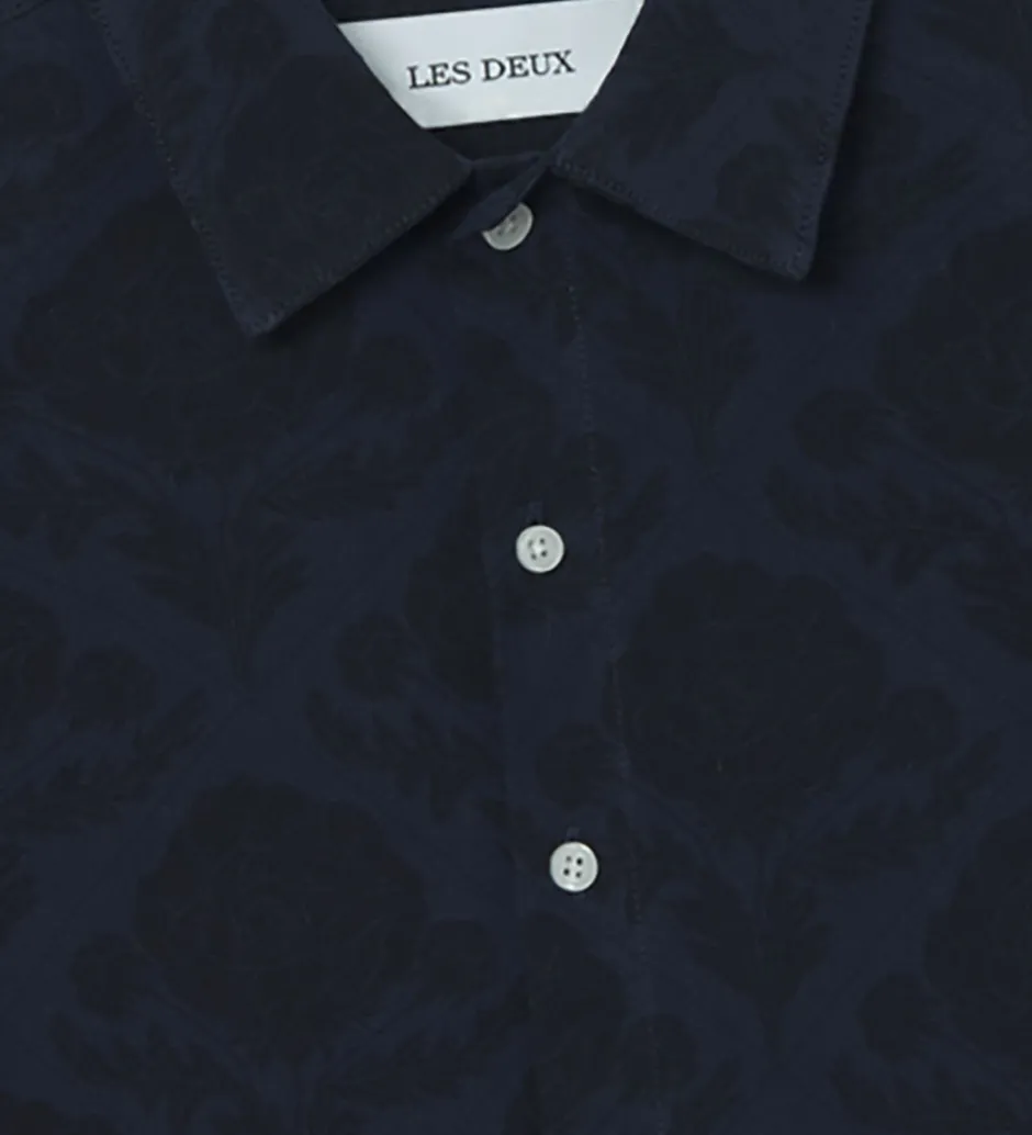 Skjorter|Les Deux Skjorte - Lesley Flower Tile - Navy/Dark Navy