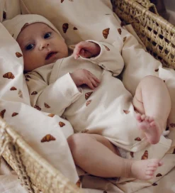 Bodyer|VACVAC Gaveæske - Bukser m. Fødder/Hue/Body l/æ - Rib - Croissan